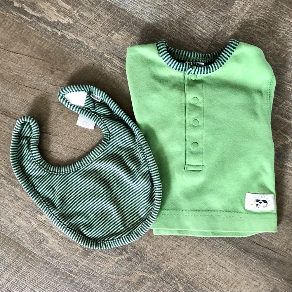 Newborn Shirt & Matching Bib by Kushie 0-3 mo